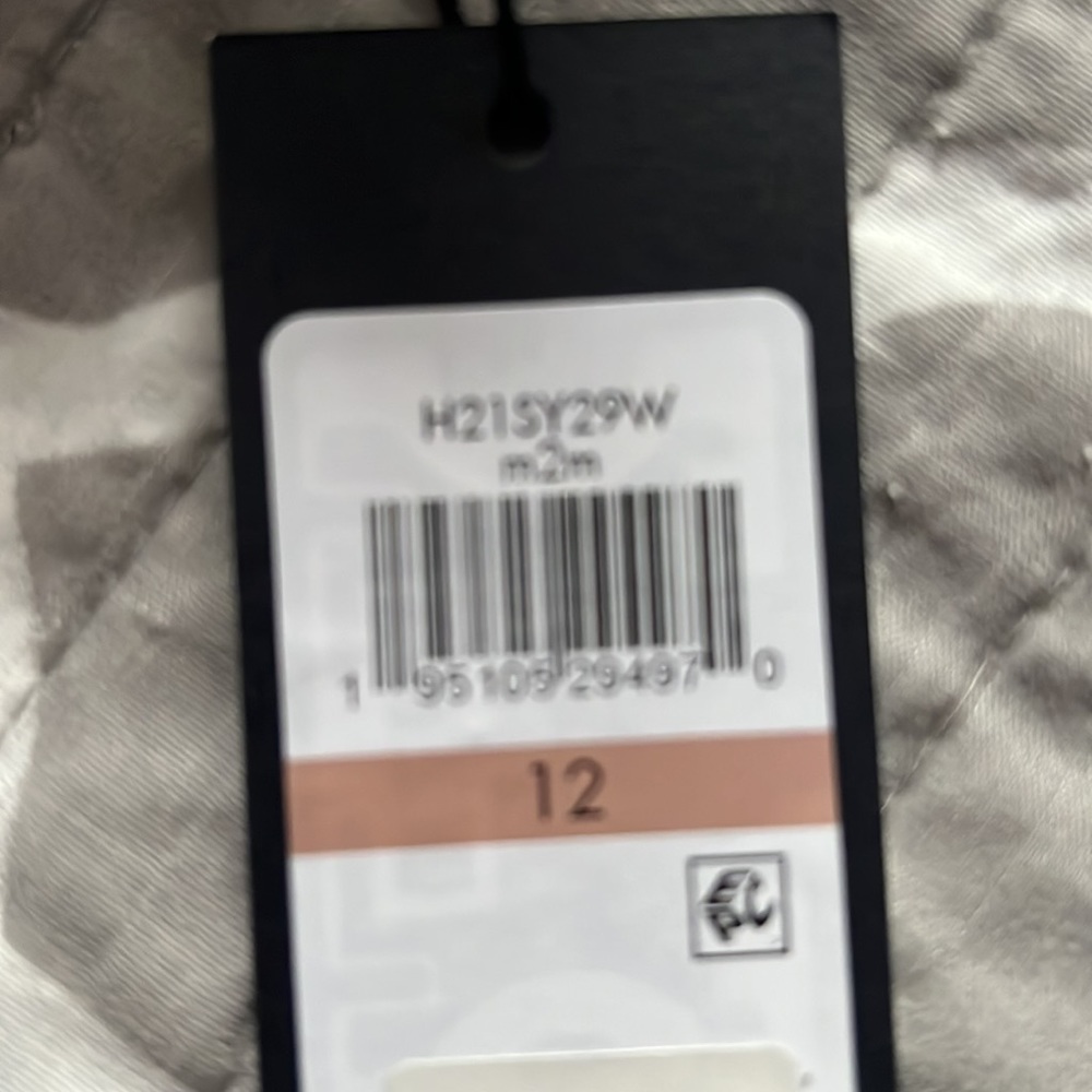 Tommy Hilfiger pleated skirt - Picture 4 of 4